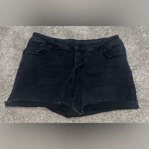 Maurices woman’s shorts 14 black shorts button fly